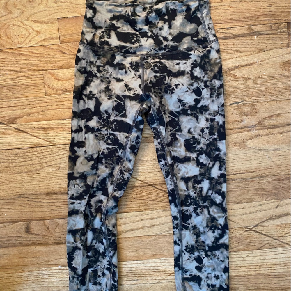 Lululemon wunder train leggings
